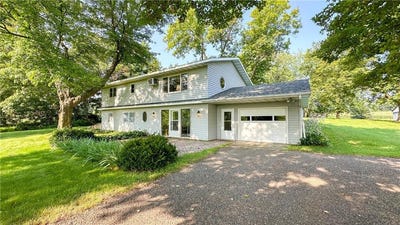 /international/us/33119-county-road-3-saint-wendel-twp-mn-110093622756/