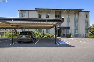 /international/us/5565-e-evergreen-blvd-vancouver-wa-110108353612/