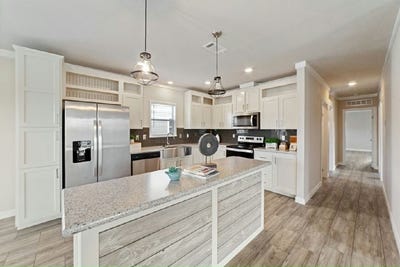 /international/us/47-tranquility-trails-way-willis-tx-110098756534/