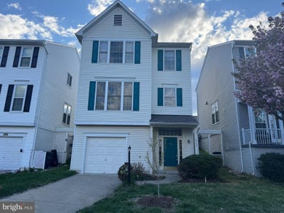 /international/us/6540-creek-run-drive-centreville-va-110108360711/