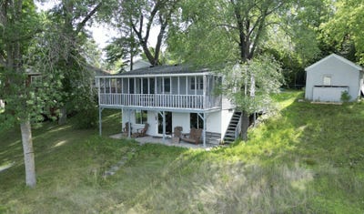 /international/us/12139-grant-avenue-nw-maple-lake-mn-110119960605/