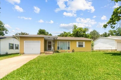 /international/us/2311-anderson-street-irving-tx-110100052621/