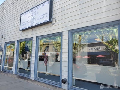 /international/us/985-stuyvesant-avenue-union-twp-nj-110099727496/