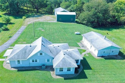 /international/us/1470-oak-street-ne-new-salisbury-in-110119786940/