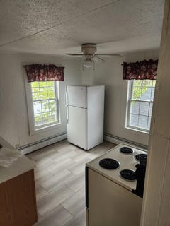 /international/us/21-plymouth-street-meredith-nh-110108126842/