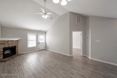 /international/us/408-northrop-place-grovetown-ga-110119665483/