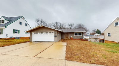/international/us/924-w-bluff-st-cherokee-ia-110107056967/