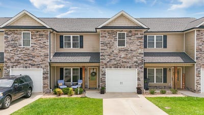 /international/us/1055-graystone-ln-forest-va-110100853030/
