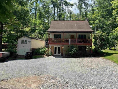 /international/us/1691-poe-run-road-elkins-wv-110097174026/