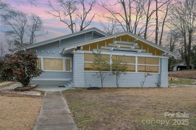 /international/us/422-lee-avenue-wadesboro-nc-110097856061/?lang=zh-tw