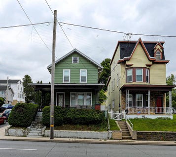 /international/us/23-s-center-avenue-schuylkill-haven-pa-110108629142/