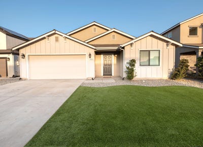 /international/us/1517-s-barberry-place-hanford-ca-110120062383/