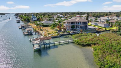 /international/us/185-coleman-street-edgewater-fl-110105795778/