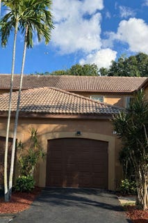 /international/us/1394-barcelona-way-fort-lauderdale-fl-110106581785/