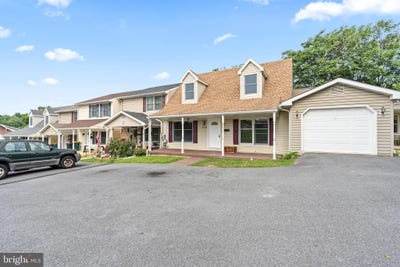/international/us/124-frick-avenue-waynesboro-pa-110101213068/