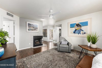 /international/us/6655-n-canyon-crest-drive-tucson-az-110106789499/