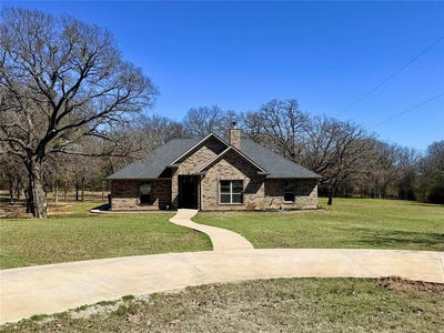 /international/us/816-n-college-street-bryson-tx-110106371413/