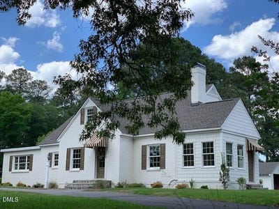 /international/us/706-w-front-street-lillington-nc-110102918911/