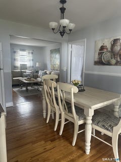 /international/us/16-fairview-drive-danbury-ct-110107993877/