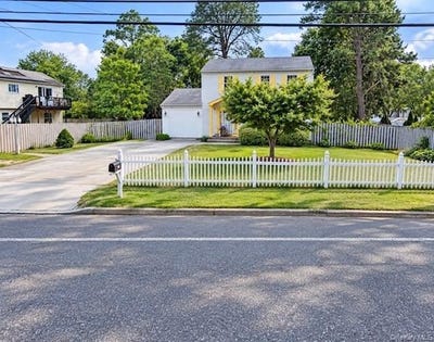 /international/us/214-calebs-path-brentwood-ny-110110365530/