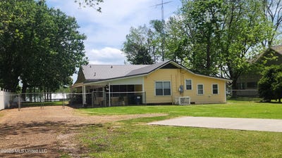 /international/us/5375-568-highway-ferriday-la-110106205567/