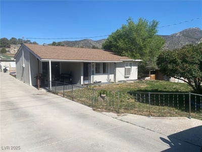 /international/us/27-carson-court-ely-nv-110100772278/