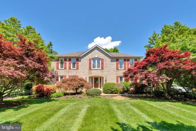 /international/us/15820-hunton-ln-haymarket-va-110108072778/