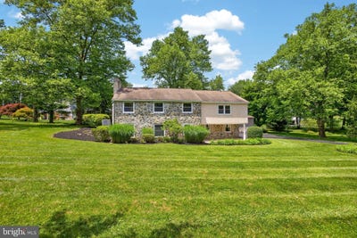 /international/us/1190-beaumont-road-berwyn-pa-110108738096/