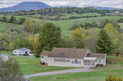 /international/us/149-appalachian-rise-lexington-va-110119785386/