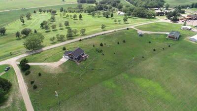 /international/us/82770-white-tail-lane-burwell-ne-110099011886/