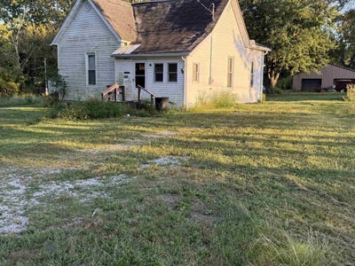 /international/us/13349-w-first-street-midland-in-110110199378/