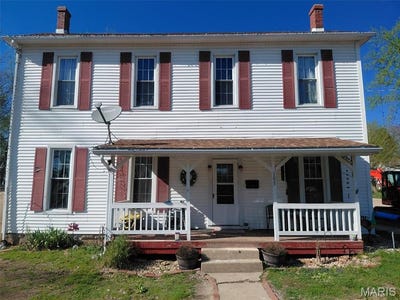 /international/us/103-w-main-street-vandalia-il-110107383836/