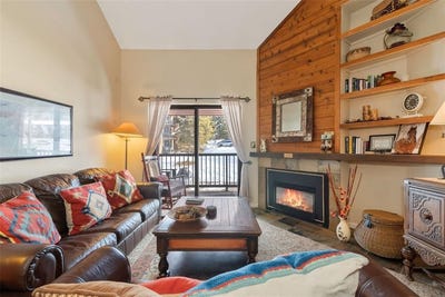 /international/us/2025-walton-creek-road-steamboat-springs-co-110104872480/