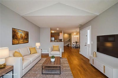 /international/us/7258-brittany-lane-inver-grove-heights-mn-110101093121/