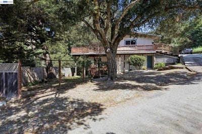 /international/us/601-burns-ave-aptos-ca-110106815021/