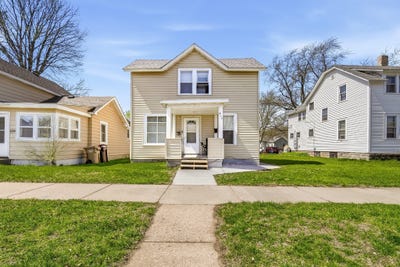 /international/us/516-cochrane-street-eau-claire-wi-110107732000/