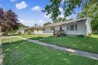 /international/us/714-6th-st-ne-independence-ia-110108259369/