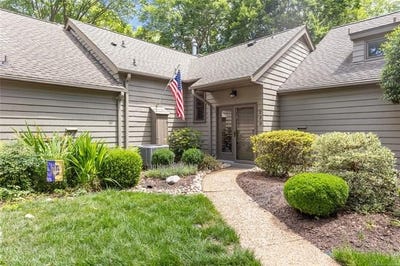 /international/us/233-archers-mead-williamsburg-va-110108544063/
