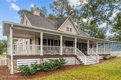 /international/us/306-4th-street-pollocksville-nc-110094795584/?lang=zh-cn