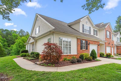 /international/us/622-oakfield-trail-mebane-nc-110108349630/