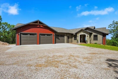 /international/us/20062-ridgefield-loop-spearfish-sd-110108294443/