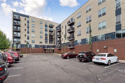 /international/us/1502-5th-street-n-hopkins-mn-110108237579/