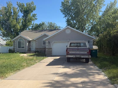 /international/us/851-w-150-s-clearfield-ut-110107966404/