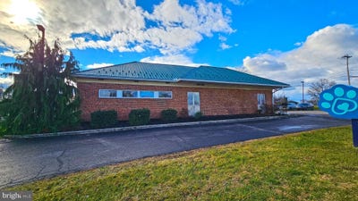 /international/us/1340-lincoln-way-e-chambersburg-pa-110108499118/