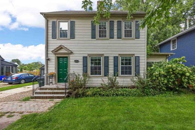 /international/us/1960-2nd-ave-se-cedarrapids-ia-110110259329/