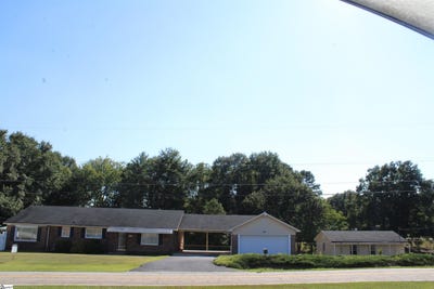 /international/us/1285-springdale-road-cowpens-sc-110110304875/