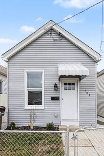 /international/us/704-w-35th-street-covington-ky-110105956090/?lang=zh-cn