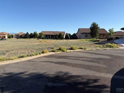 /international/us/1825-tuscan-ct-pueblo-co-110108468061/