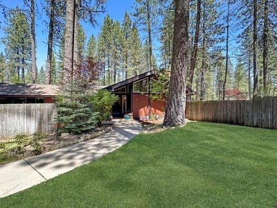 /international/us/10-graeagle-meadows-road-graeagle-ca-110099176260/