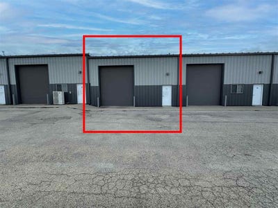 /international/us/3305-sw-hwy-1-iowacity-ia-110108613977/
